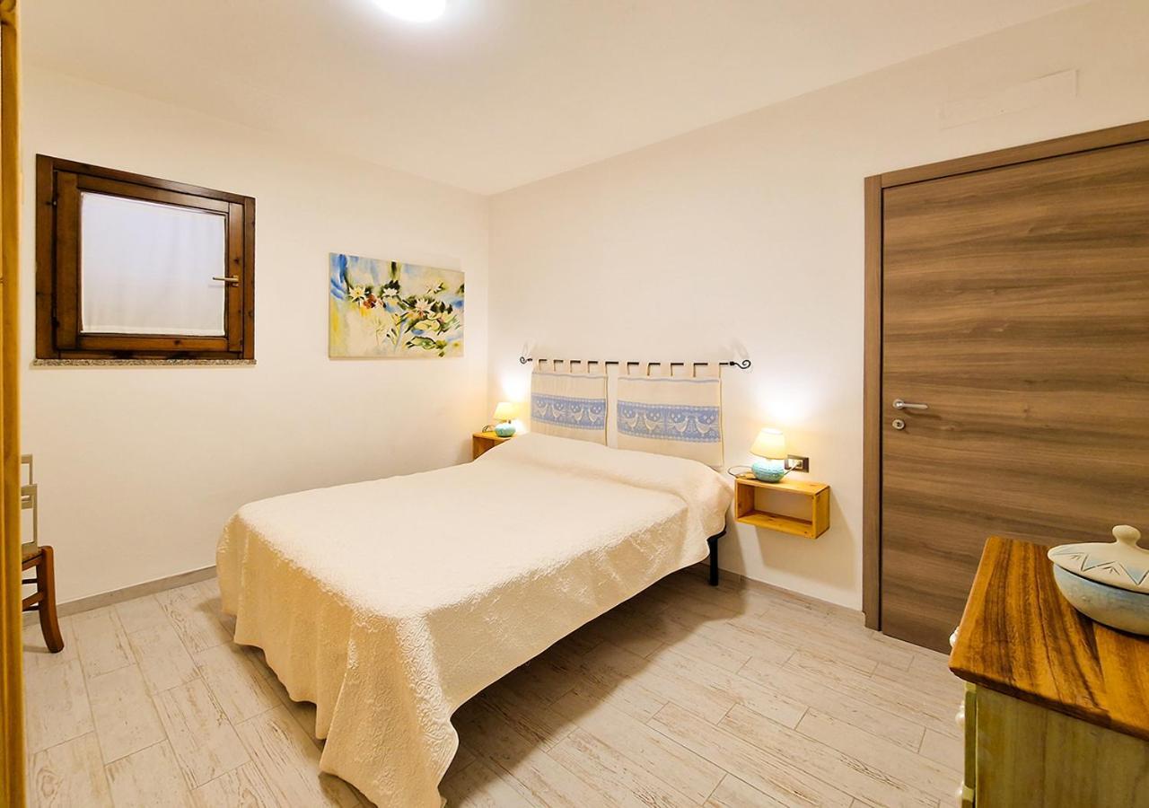 Residenza Quarto 02 - La Maddalena Apartment La Maddalena  Exterior photo